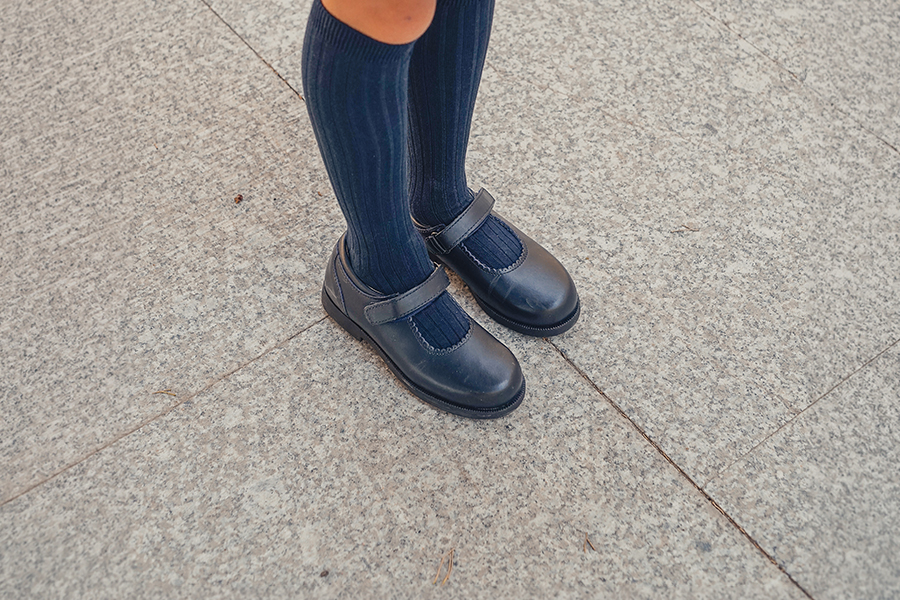 Mary Janes Schulschuhe für Mädchen mit Klettverschlussriemen