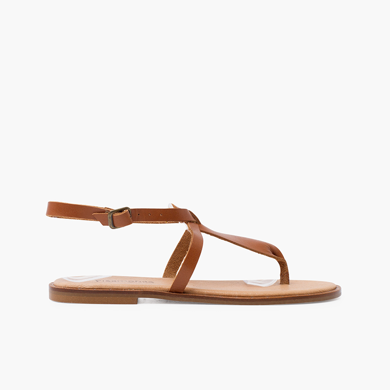 Ledersandalen mit Mittelriemen und Nieten Kamel