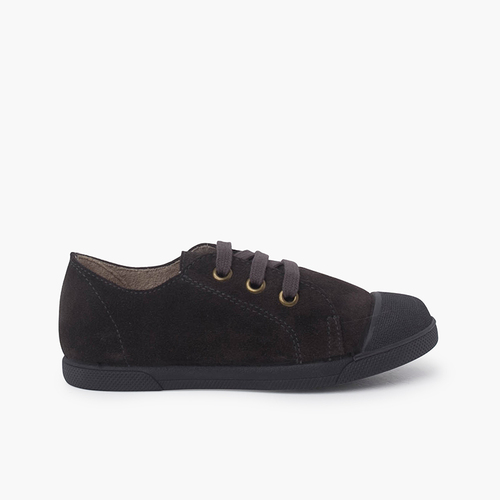 Wildlederschuhe mit Gummispitze und Schnürsenkeln Grau