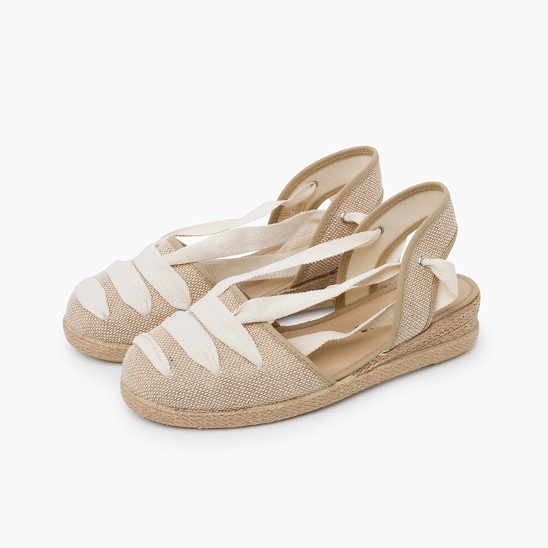 Leinen-Espadrilles im Goyesca-Stil mit Rohband und Keilabsatz Natürlich