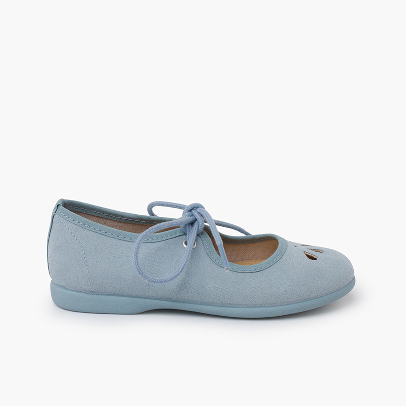 Mary Janes mit feiner Schleife und Lochmuster Pastellblau