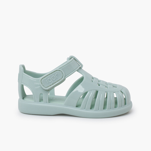 Glänzende Strandsandalen mit Klettverschluss Minze
