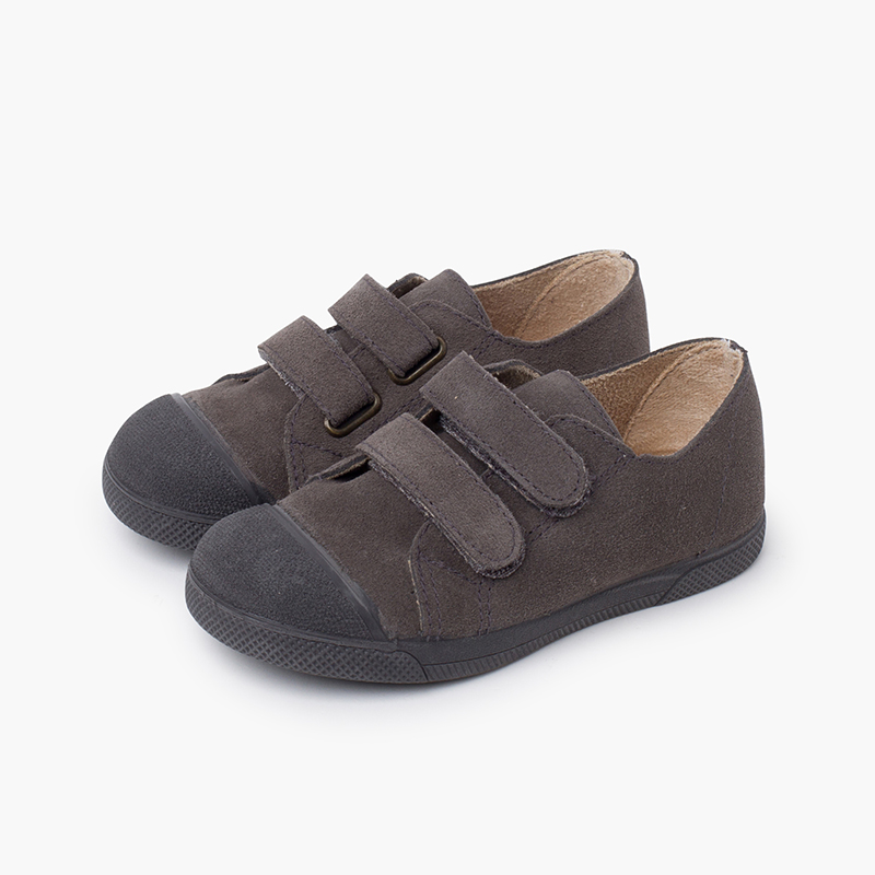 Wildleder-Sneakers für Jungen mit Gummispitze Grau