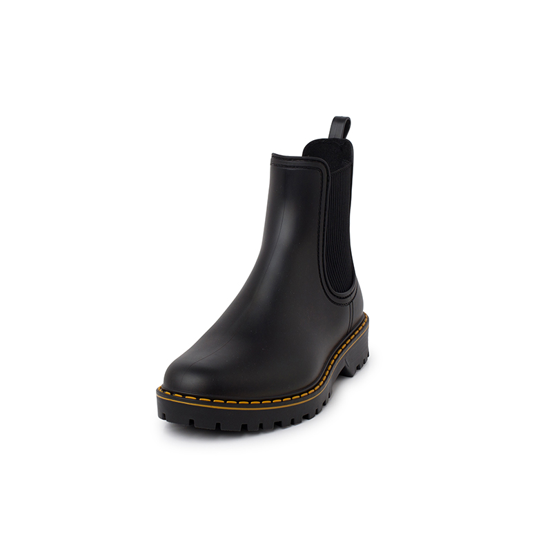 Regenstiefel mit mattem Finish Kontrastnähten und Tracksohle Schwarz