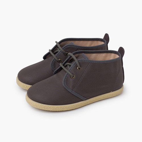 Vegane Lederstiefelette mit Schnürsenkeln Grau
