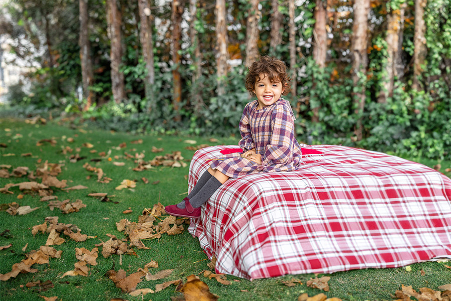 Barfuß-mary janes aus Serratex mit Klettverschluss