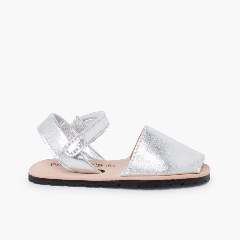 Weiche metallische Avarcas-sandalen flexibler Sohle Silber