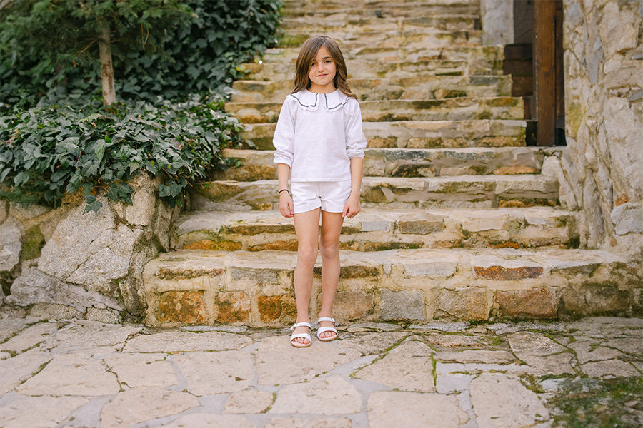 Barefoot-Sandalen in Uni mit Schnalle