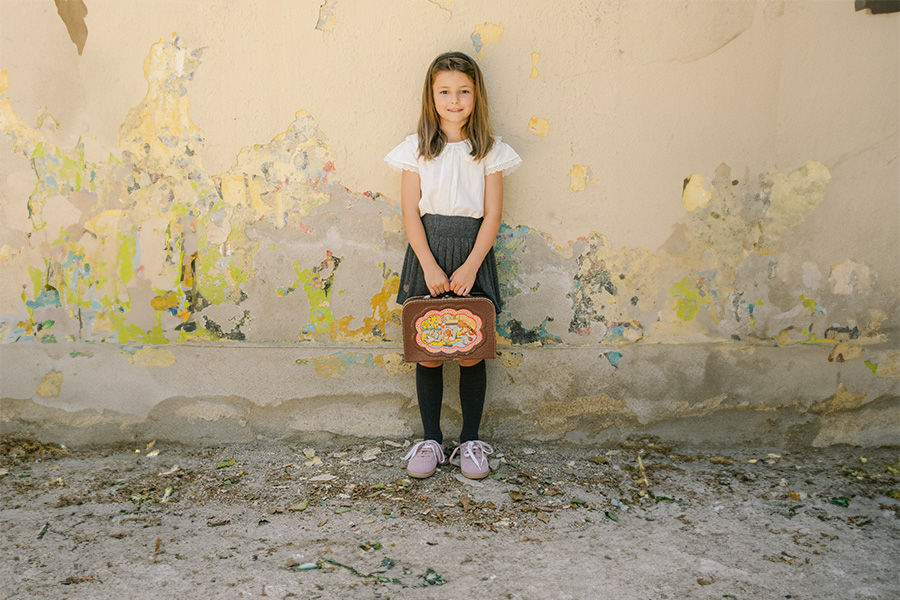 Sneaker weißen Seitenstreifen Doppelschnürung