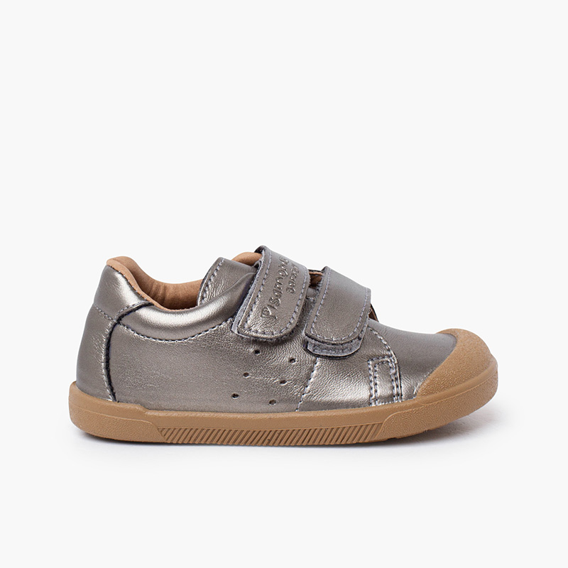 Weiche Barefoot-Sneaker veganem Leder Metallicfarben Silber
