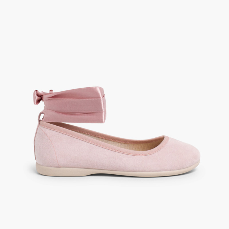 Ballerinas mit Satinbändern und Knöchelriemchen Zartrosa