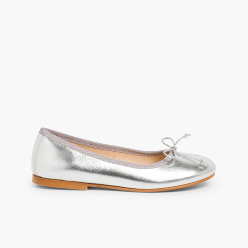 Riemchenballerinas aus Leder Farben Silber