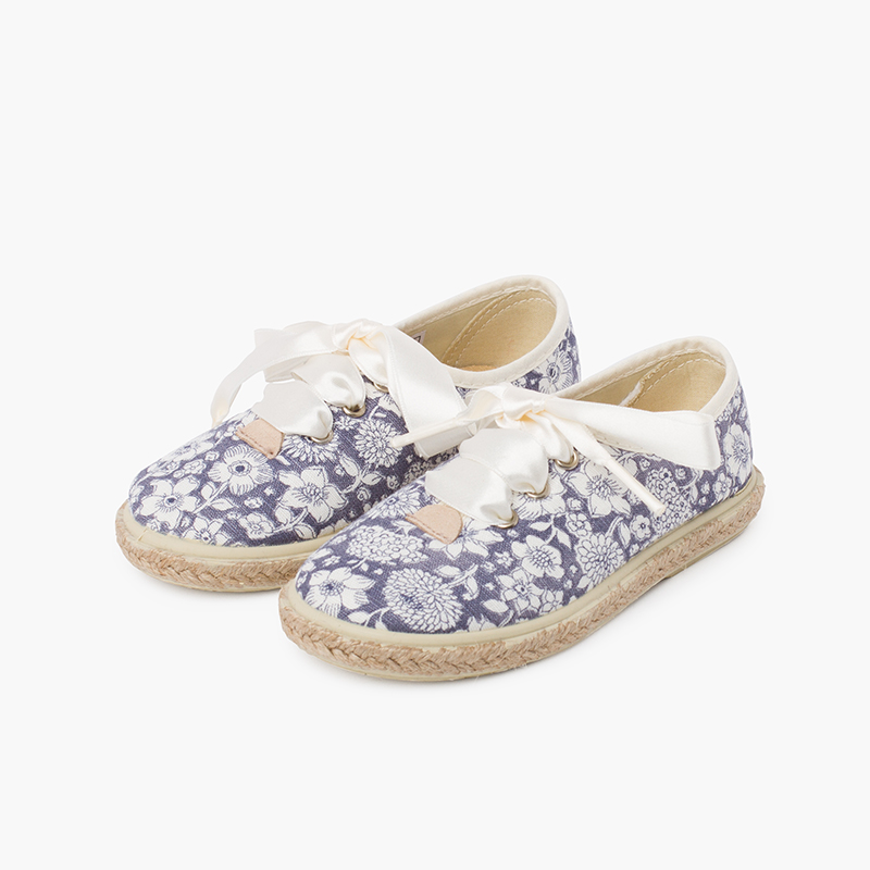 Blucher Schnürsenkel mit Blumen und Jute-Satin Marineblau