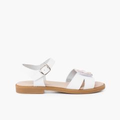 Weiß mit rosa Blumen