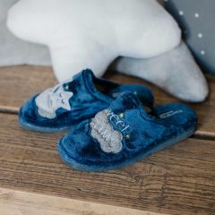 Marineblau