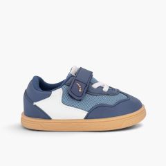 Marineblau