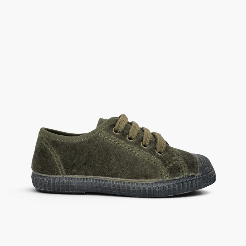 Samt-Sneaker mit Schnürsenkeln für Kinder