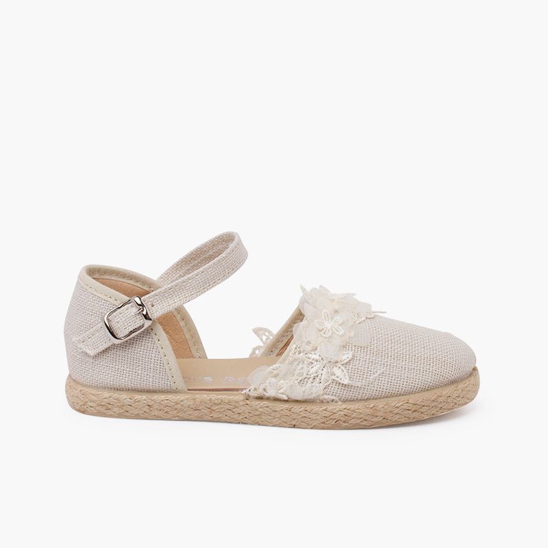 Espadrilles mit Spitzenborte für festliche Anlässe