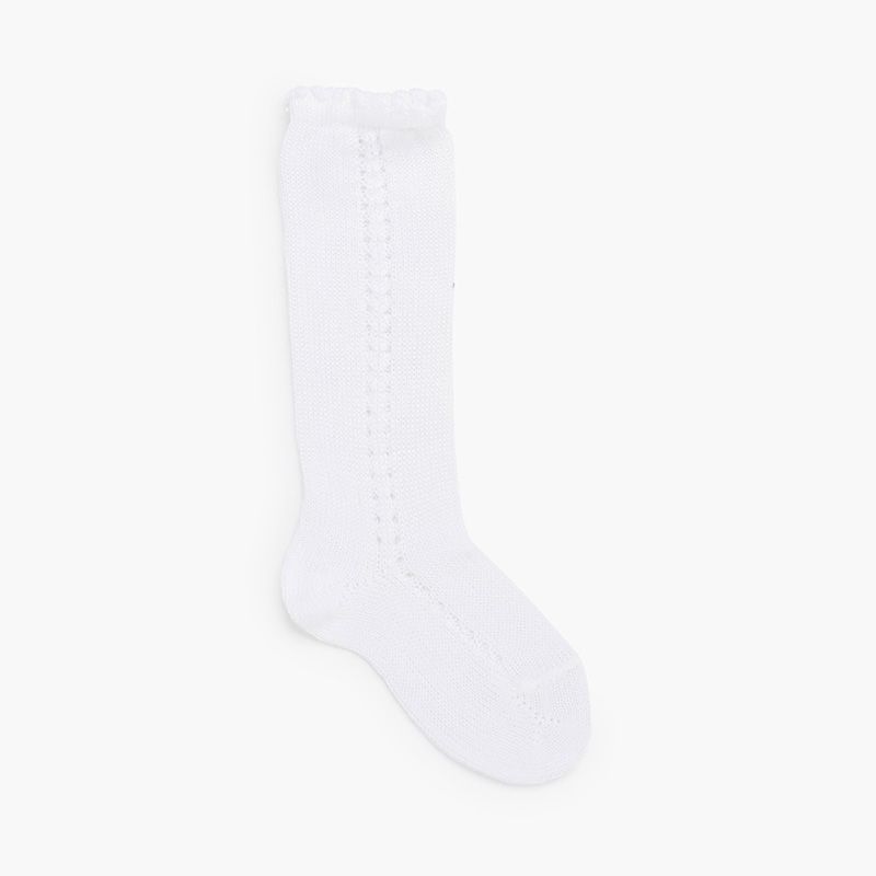 Hohe Perlé-Socken mit seitlichem Lochmuster
