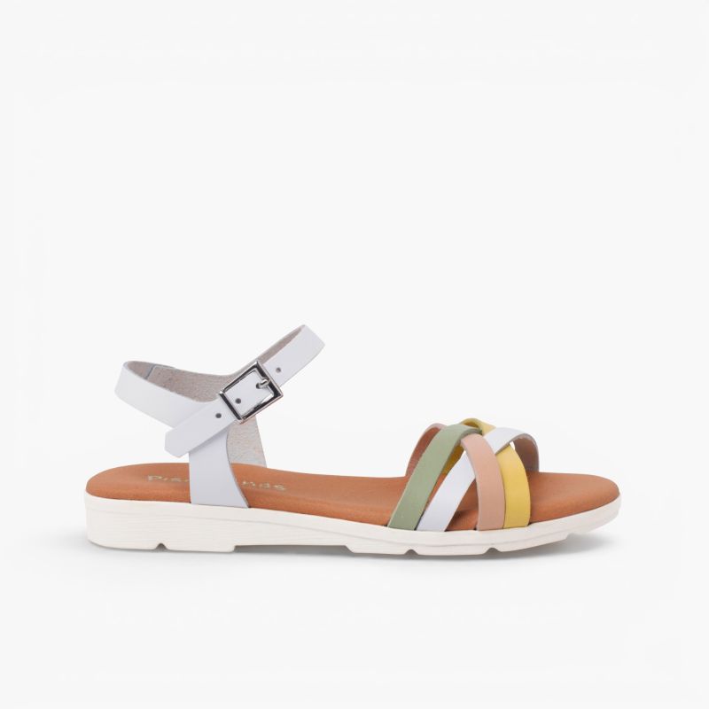 Sandalen mit Schnalle und gekreuzten mehrfarbigen Riemen