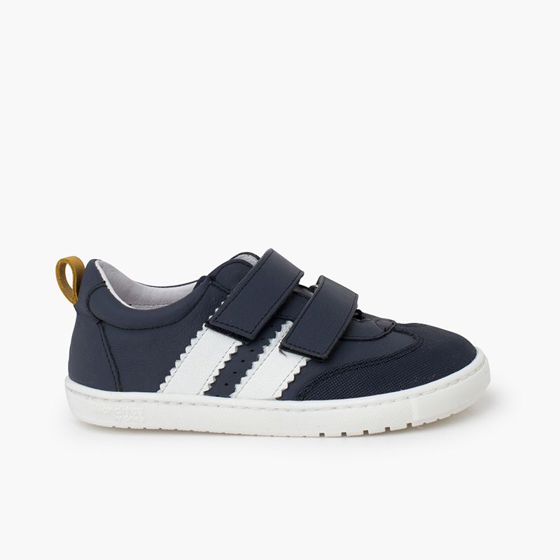 Kinder-Sneaker aus Veloursleder und Serratex