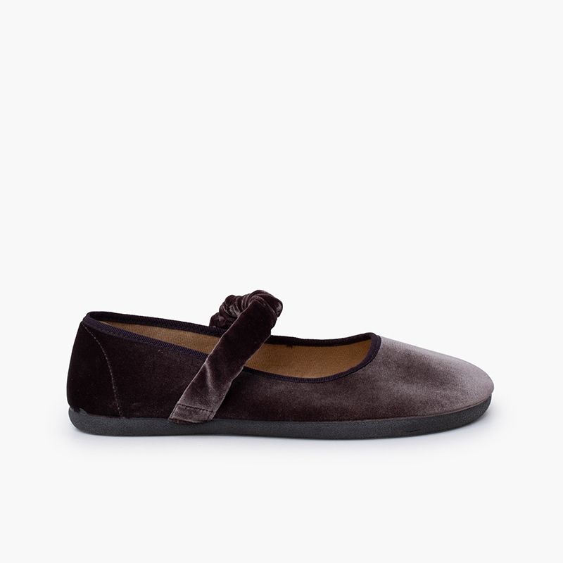 Barefoot-Mary Janes Samt gerafftem Riemen