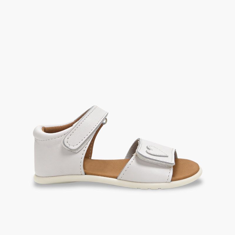 Barefoot-Sandalen Mädchen Klettverschluss Herzdetail