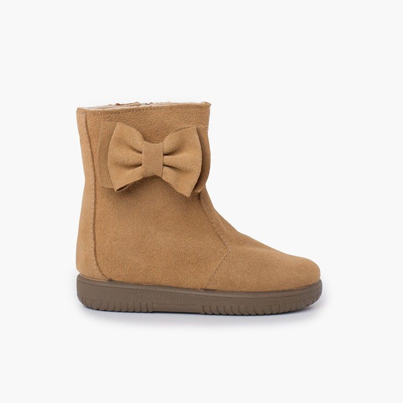 Wildlederstiefel für Mädchen mit großer seitlicher Schleife