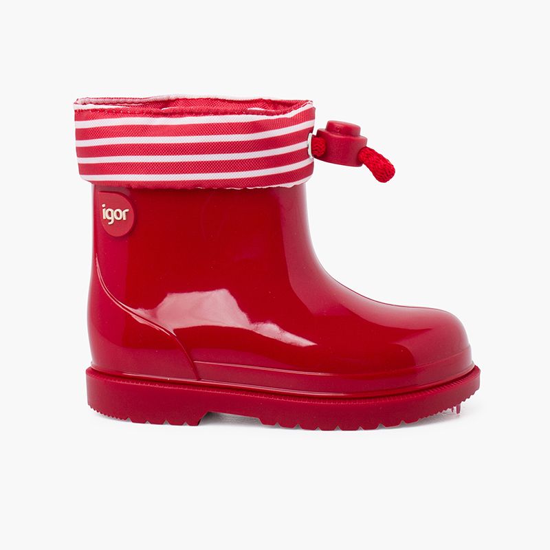 Verstellbare Wasserschuhe mit gestreiftem Kragen