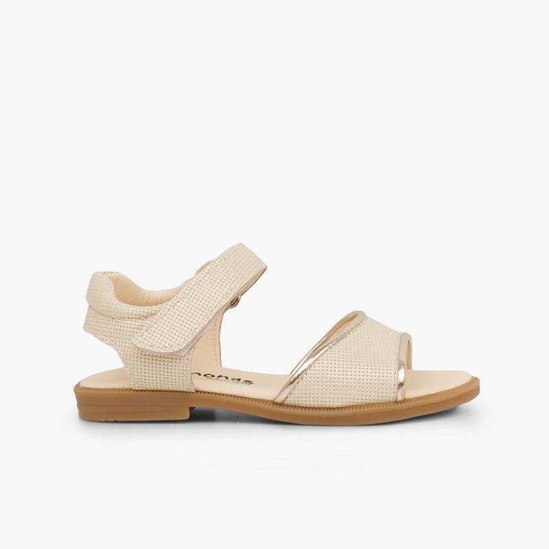 Klebeband für Sandalen aus glänzendem Leder für Mädchen