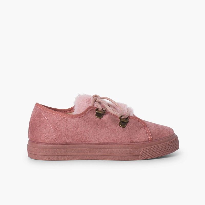 Haarige Turnschuhe mit breiter Sohle für Mädchen