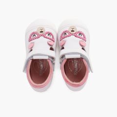 Flexible Sohlen-Sandalen für erste Schritte mit Bärenapplikation Rosa