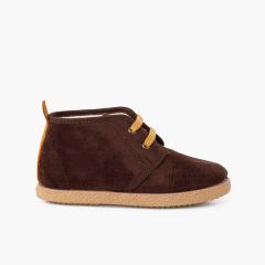 Stiefel mit Lammfellfutter und hinterem Camelriemen Braun