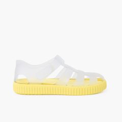 Strandsandalen mit bunter Sohle im Sneaker-Stil Gelb
