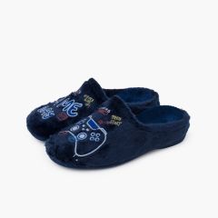Hausschuhe im Clog-Stil mit Gaming-Design Marineblau