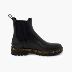 Regenstiefel mit mattem Finish Kontrastnähten und Tracksohle Schwarz