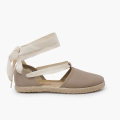 Espadrilles mit Bändern aus veganem Leder Sand