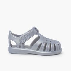 Tobby-Metallic-Strandsandalen Klettverschluss Silber