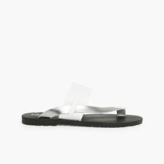 Metallisierte Zehentrenner-Sandalen aus Nappaleder Silber