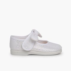 Riemchenballerinas im Engelsstil mit glitzernden Punkten Weiß