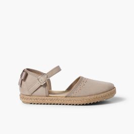 Espadrilles mit Perforationen und hinterer Schleife Sand