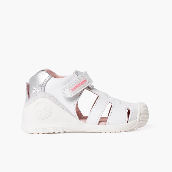 Biogateo Blumensandalen mit festem Verschluss für Mädchen