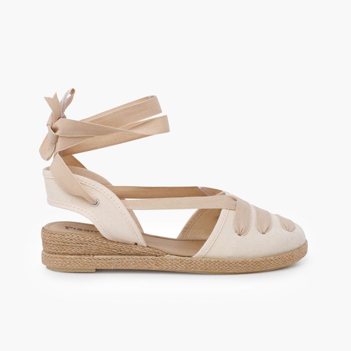 Keilabsatz-Espadrilles im Goyesca-Stil mit Bändern