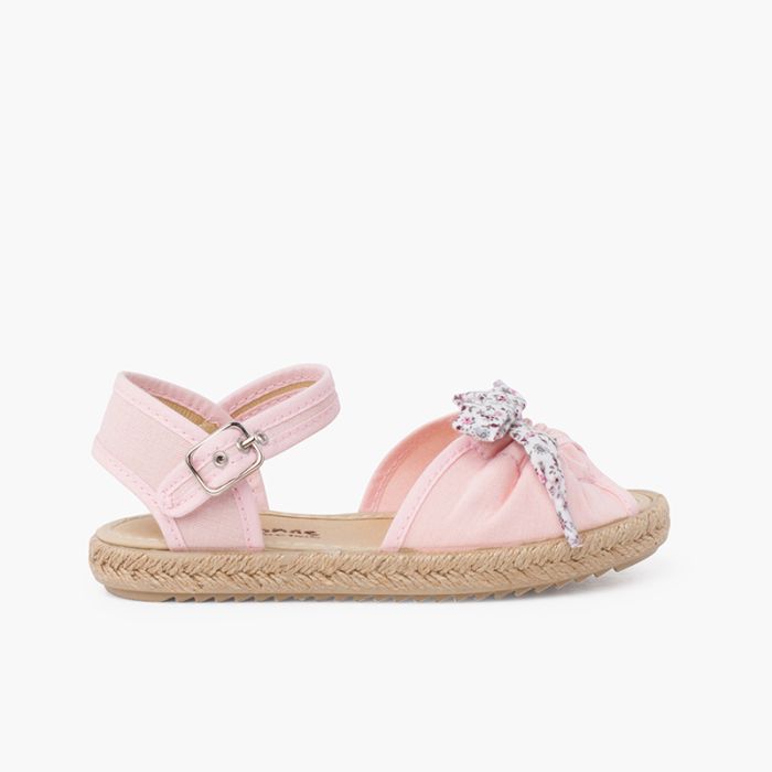 Espadrilles mit Liberty-Schleife und Schnallenverschluss