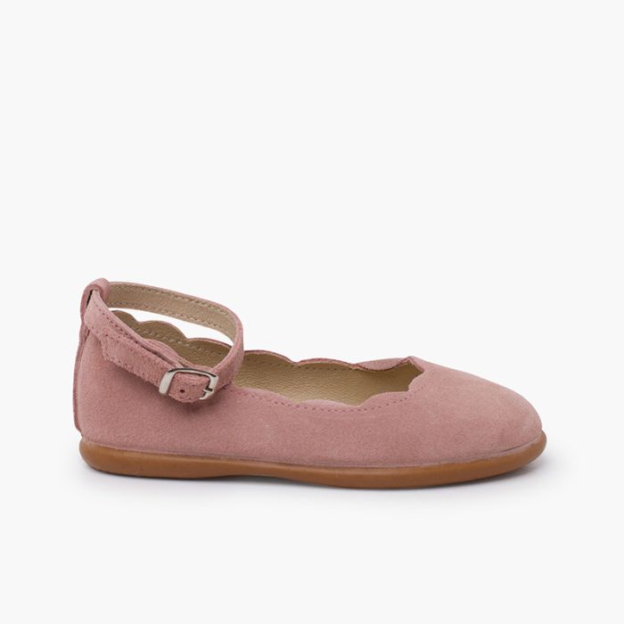 Wildleder-Ballerinas mit Riemchen und Wellenmuster