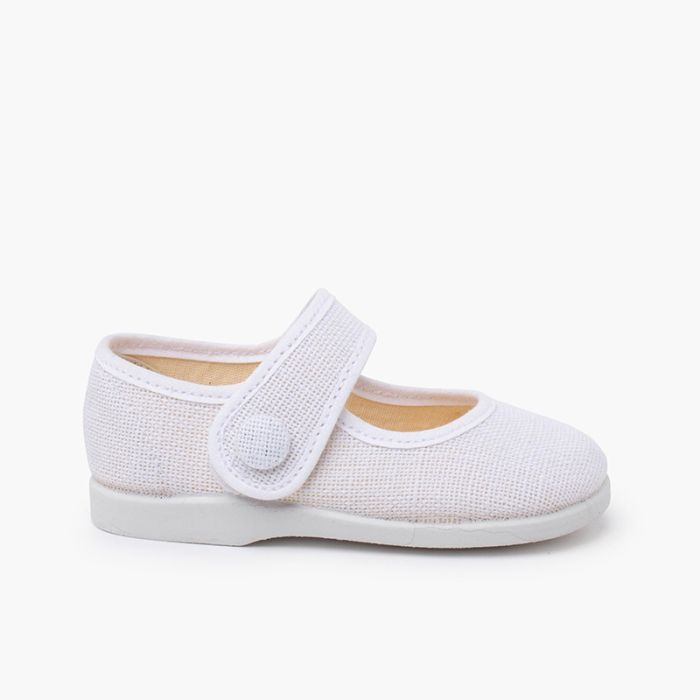 Leinen-Mary Janes mit Knopfverzierung