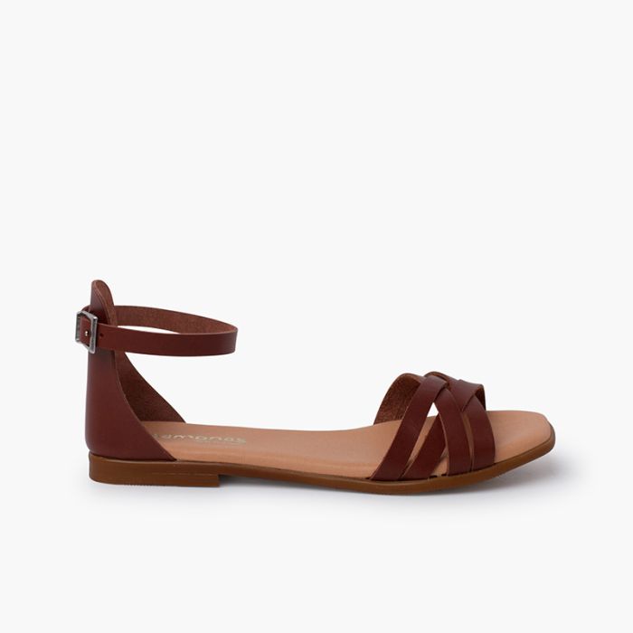 Sandalen mit Lederriemen und Fersenkappe