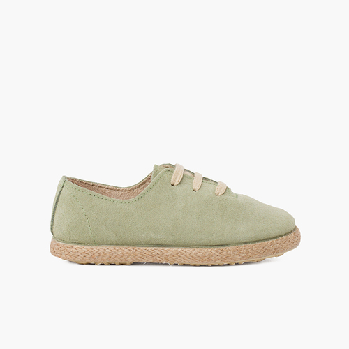 Kindersneakers aus Wildleder und Jute mit Schnürsenkeln Grün