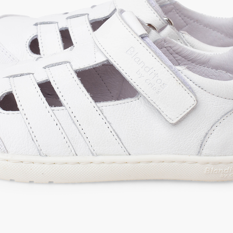 LUFTIGE SPORTSANDALEN